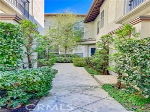 4 Auvergne , Newport Coast, CA