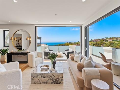 4 Sunset Cove , Newport Coast, CA