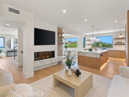 4 Sunset Cove , Newport Coast, CA