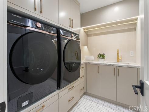 4 Sunset Cove , Newport Coast, CA