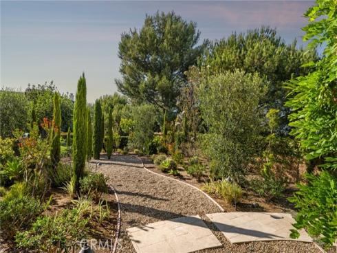 2 Tarascon , Newport Coast, CA