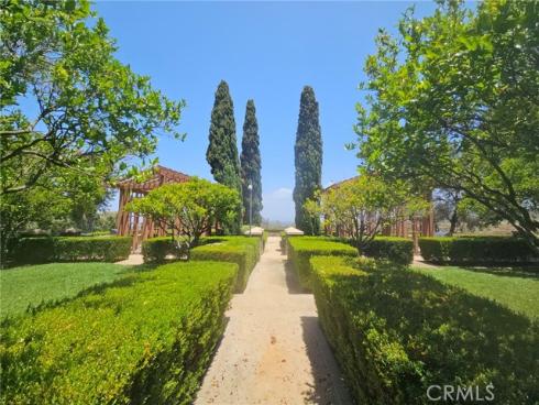 2 Tarascon , Newport Coast, CA