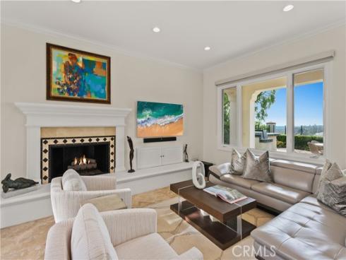 3 Atlantis Cove , Newport Coast, CA