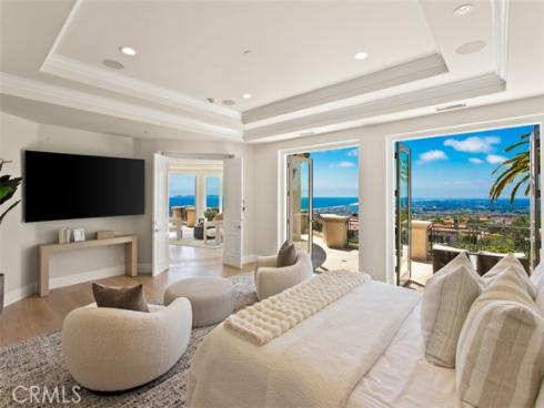 22  Pelican Crest   Drive, Newport Coast, CA