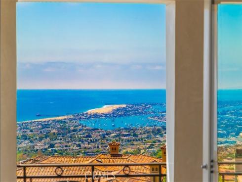 22  Pelican Crest   Drive, Newport Coast, CA