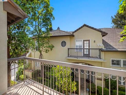 24 Dauphine , Newport Coast, CA