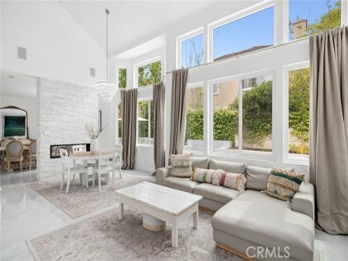 18  Lessay  , Newport Coast, CA