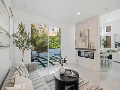 18  Lessay  , Newport Coast, CA