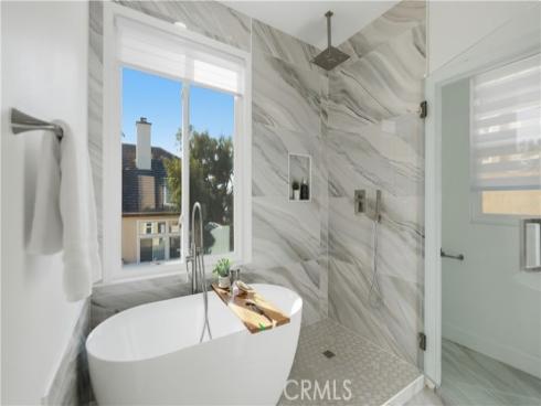 18  Lessay  , Newport Coast, CA