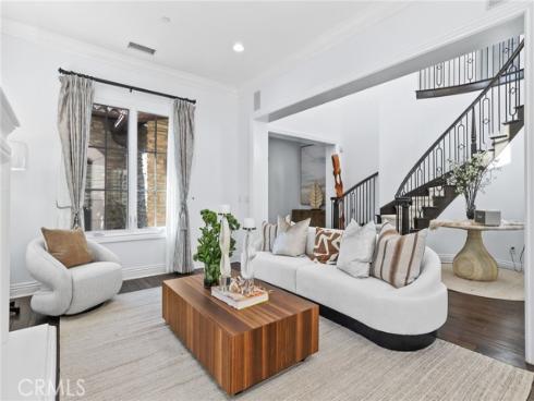 7 Sunrise , Newport Coast, CA