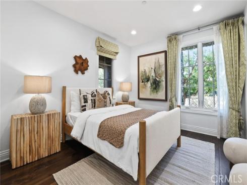 7 Sunrise , Newport Coast, CA