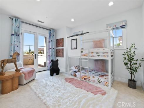 7 Sunrise , Newport Coast, CA