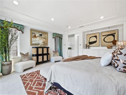 7 Sunrise , Newport Coast, CA