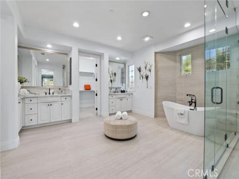 7 Sunrise , Newport Coast, CA