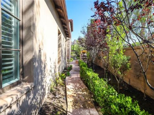 7 Sunrise , Newport Coast, CA