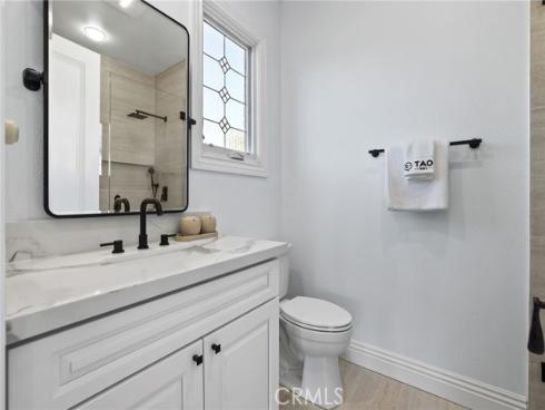 7 Sunrise , Newport Coast, CA