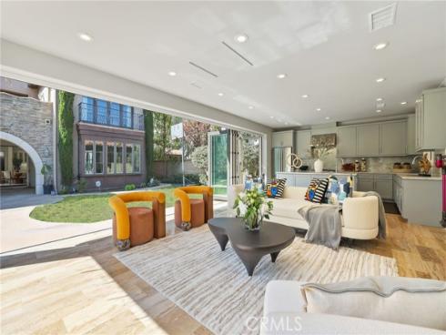 7 Sunrise , Newport Coast, CA