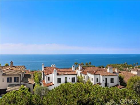 28  Surfspray Bluff  , Newport Coast, CA