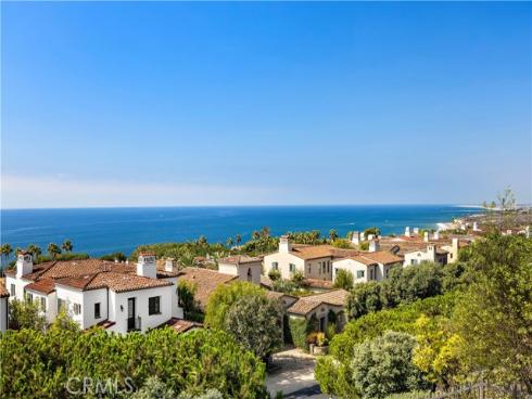 28  Surfspray Bluff  , Newport Coast, CA