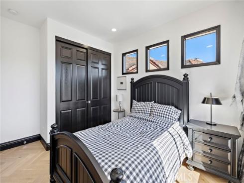 1  Grenelle  , Newport Coast, CA