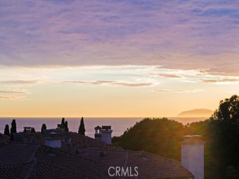 11  Shoreview  , Newport Coast, CA