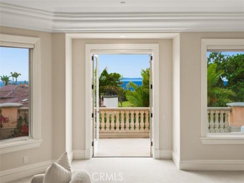 11  Shoreview  , Newport Coast, CA