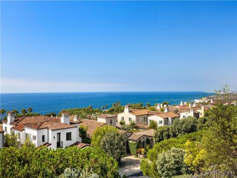 28  Surfspray Bluff  , Newport Coast, CA