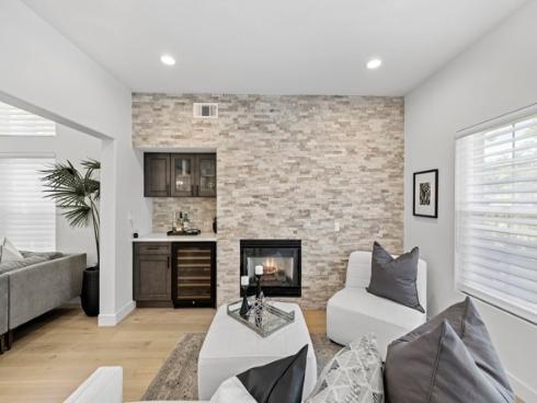 24  Dauphine  , Newport Coast, CA