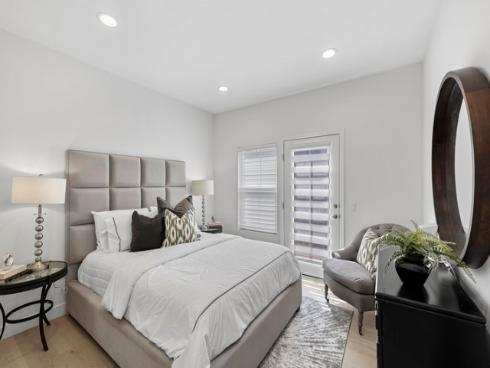 24  Dauphine  , Newport Coast, CA