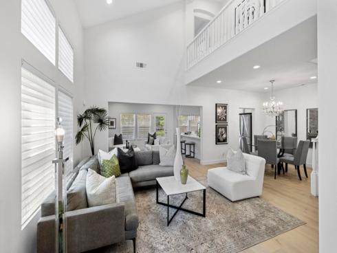 24  Dauphine  , Newport Coast, CA