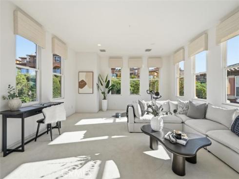 21  Splendore Dr  , Newport Coast, CA