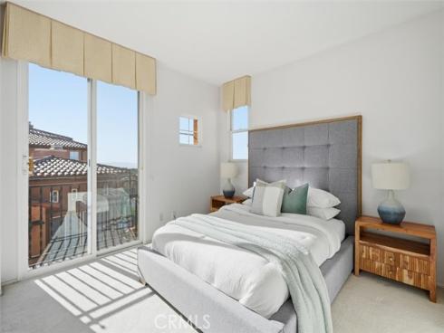 21  Splendore Dr  , Newport Coast, CA