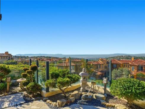 21  Splendore Dr  , Newport Coast, CA