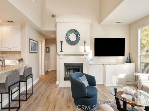 17 Auvergne , Newport Coast, CA