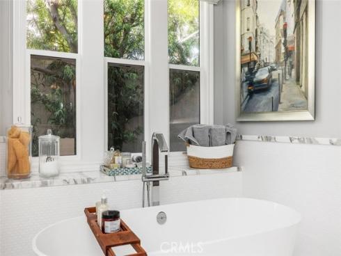 3 Jarden , Newport Coast, CA