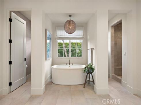 17 Water Port , Newport Coast, CA