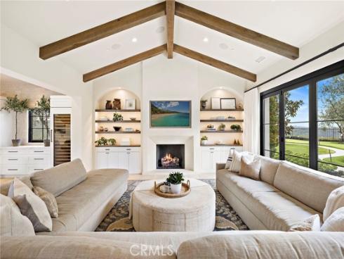 17 Water Port , Newport Coast, CA