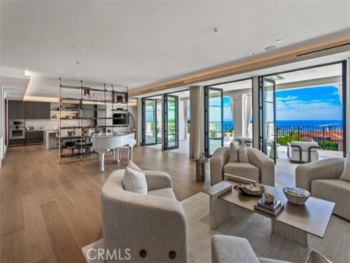 7  Sailview  , Newport Coast, CA