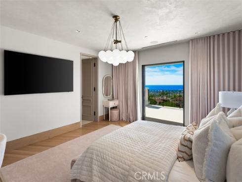 7  Sailview  , Newport Coast, CA