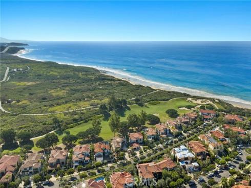 20 Pelican Point , Newport Coast, CA