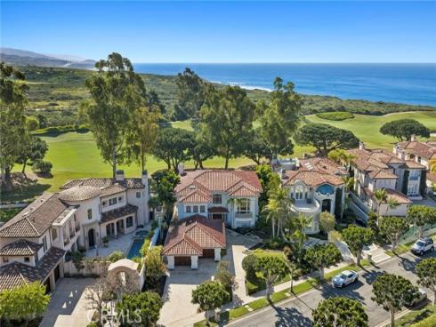20 Pelican Point , Newport Coast, CA