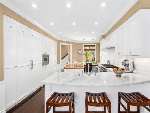 25  Lyon  , Newport Coast, CA