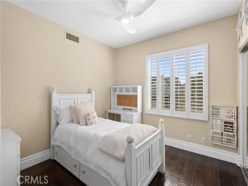 25  Lyon  , Newport Coast, CA