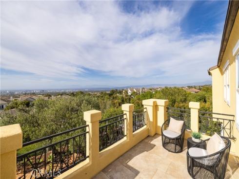 1  Harcourt  , Newport Coast, CA