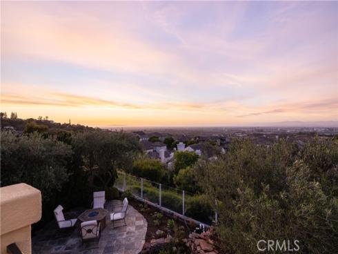 1  Harcourt  , Newport Coast, CA