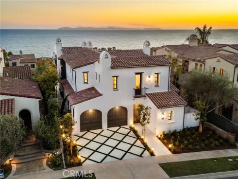 28  Surfspray Bluff  , Newport Coast, CA