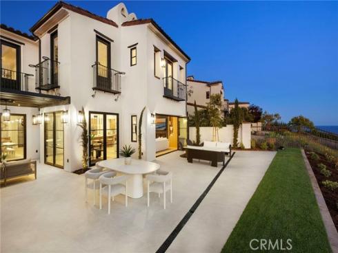 28  Surfspray Bluff  , Newport Coast, CA