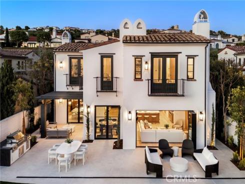 28  Surfspray Bluff  , Newport Coast, CA