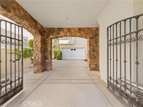 8 Rivage , Newport Coast, CA