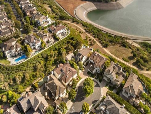8 Rivage , Newport Coast, CA